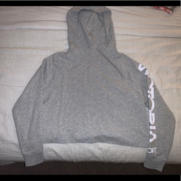 Victoria’s Secret Sport Sweater - Picture 1 of 4
